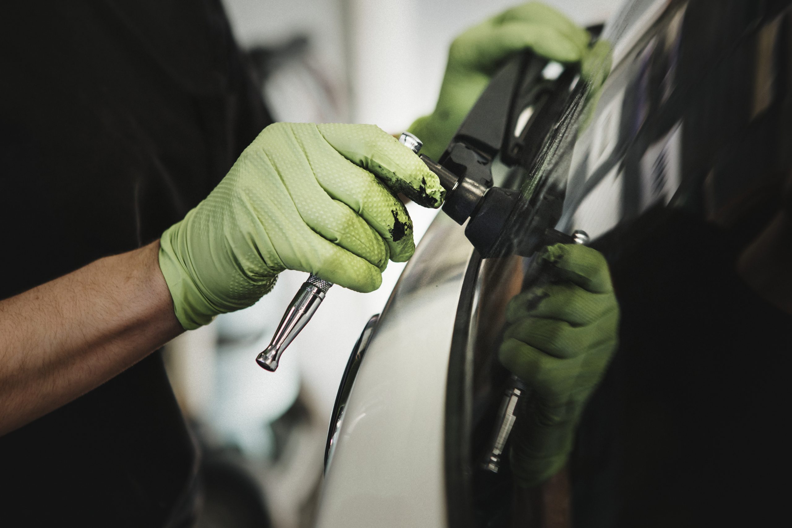 Does Cold Weather Make Dents Harder to Fix in Kent?
